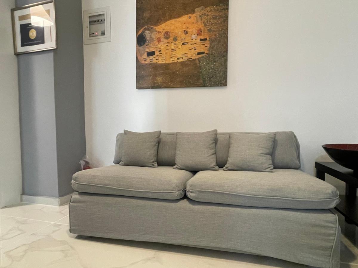 Cosy Apartment In Glyfada Center أثينا المظهر الخارجي الصورة