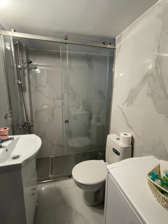 Cosy Apartment In Glyfada Center أثينا المظهر الخارجي الصورة