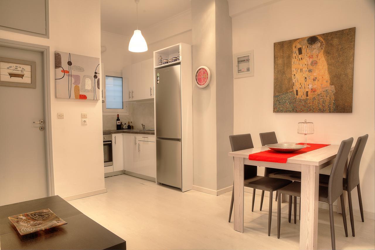 Cosy Apartment In Glyfada Center أثينا المظهر الخارجي الصورة