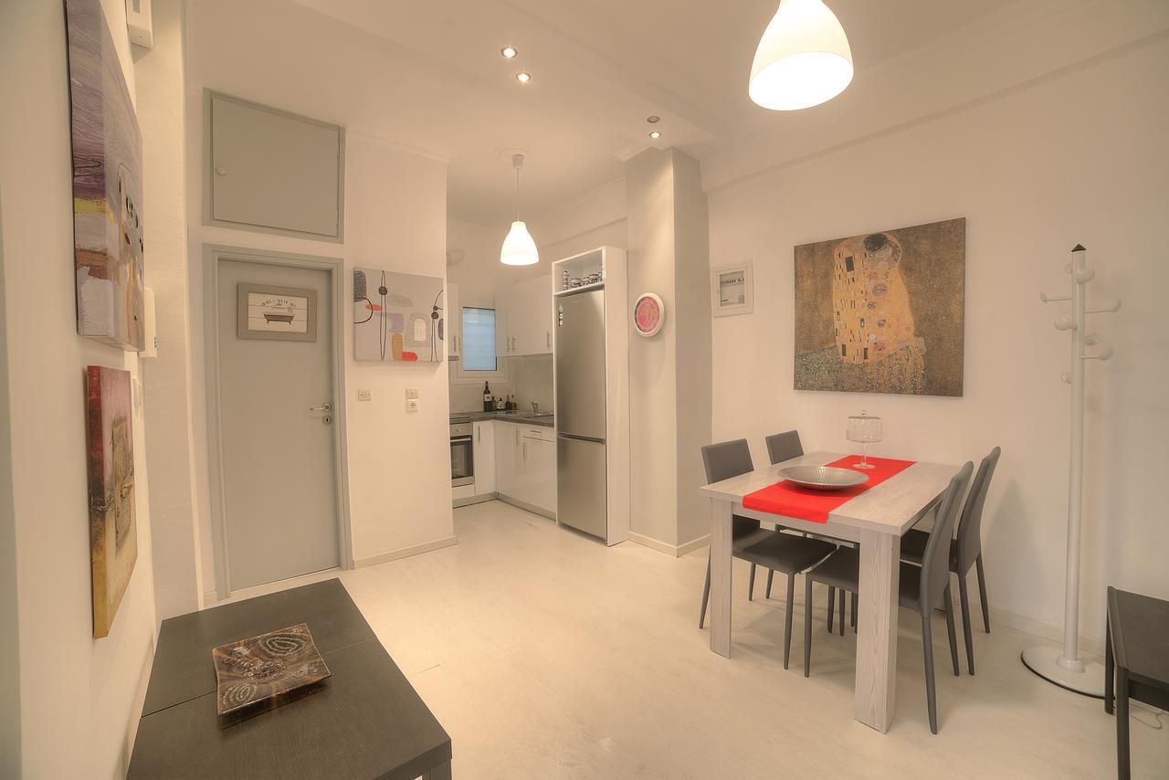 Cosy Apartment In Glyfada Center أثينا المظهر الخارجي الصورة